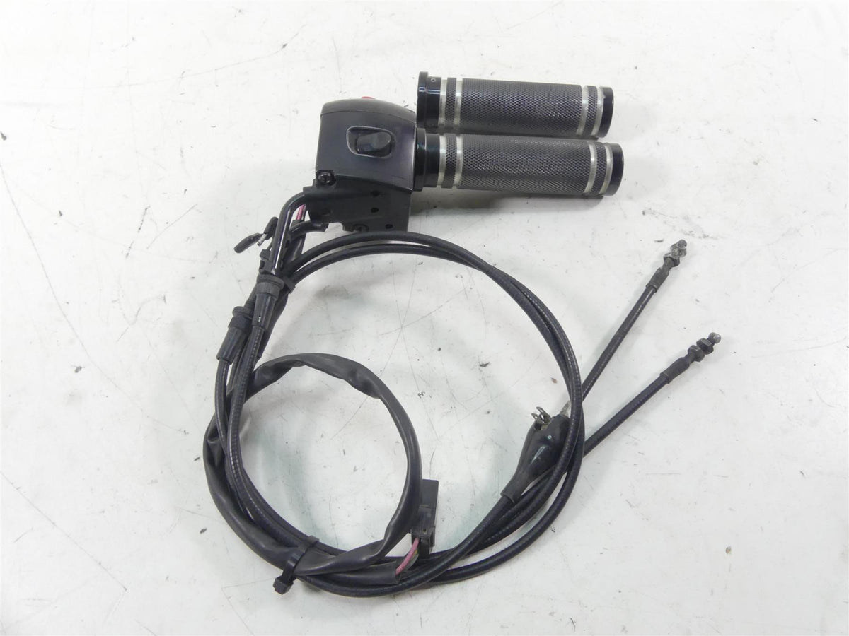 2012 Victory Cross Country Right Start Stop Control Switch & Throttle 4011357 {{ shop.shopifyCountryName }} - Mototech271