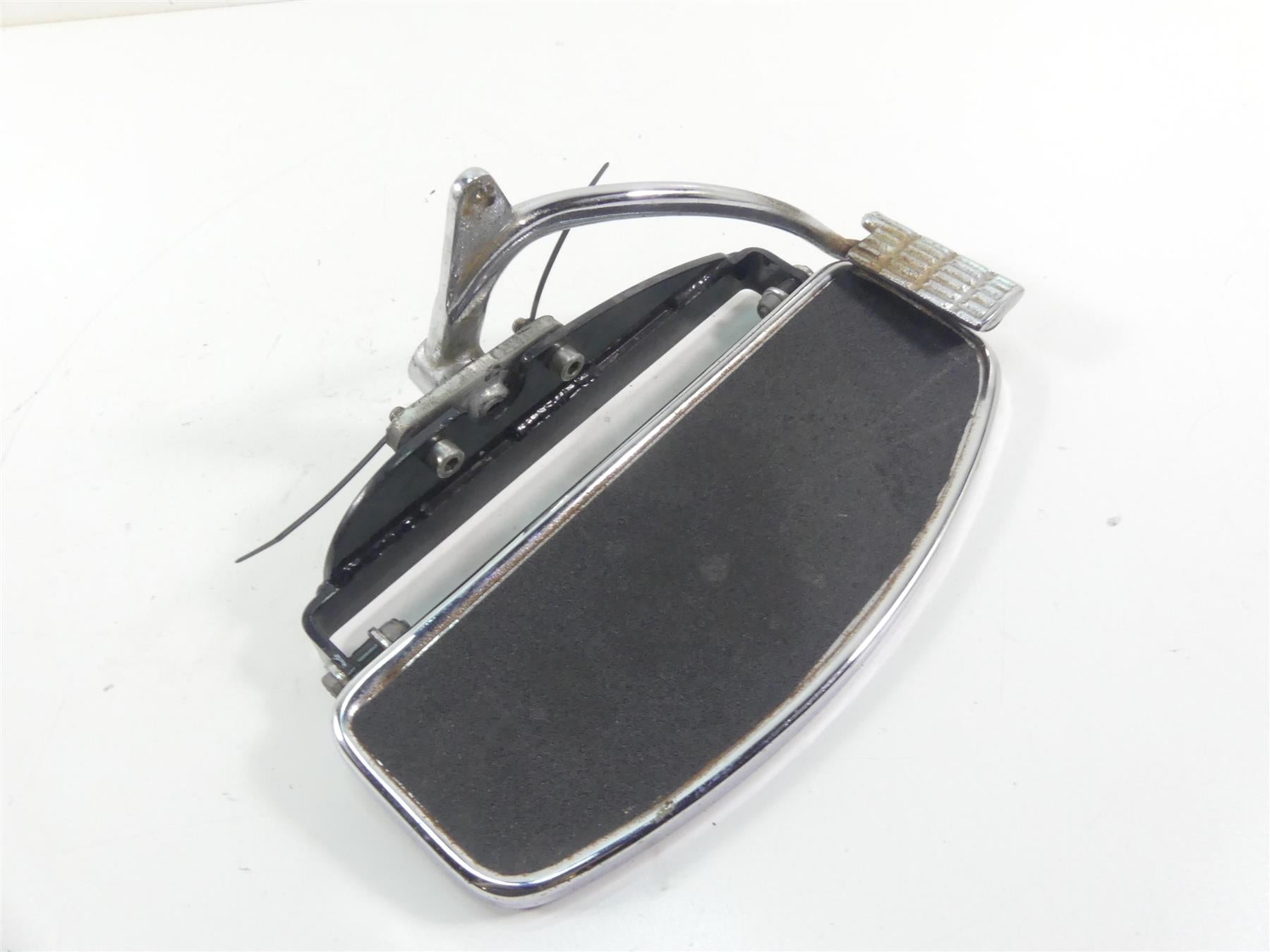 2001 Moto Guzzi California Sp 1100 Right Floor Board & Brake Pedal GU03420330 {{ shop.shopifyCountryName }} - Mototech271