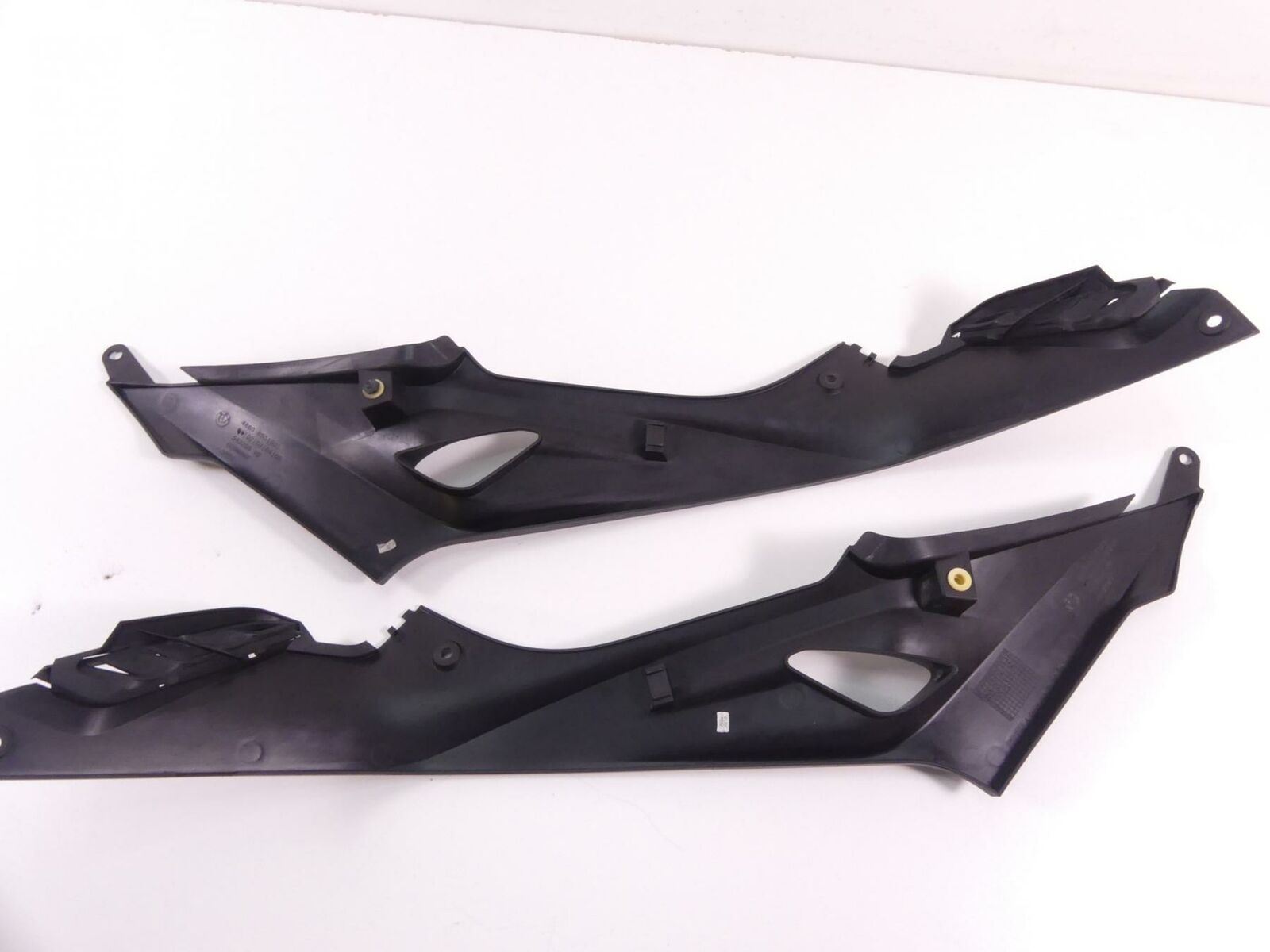 2019 BMW S1000R K47 Black Fuel Gas Petrol Tank -No Dents 3149325002 {{ shop.shopifyCountryName }} - Mototech271