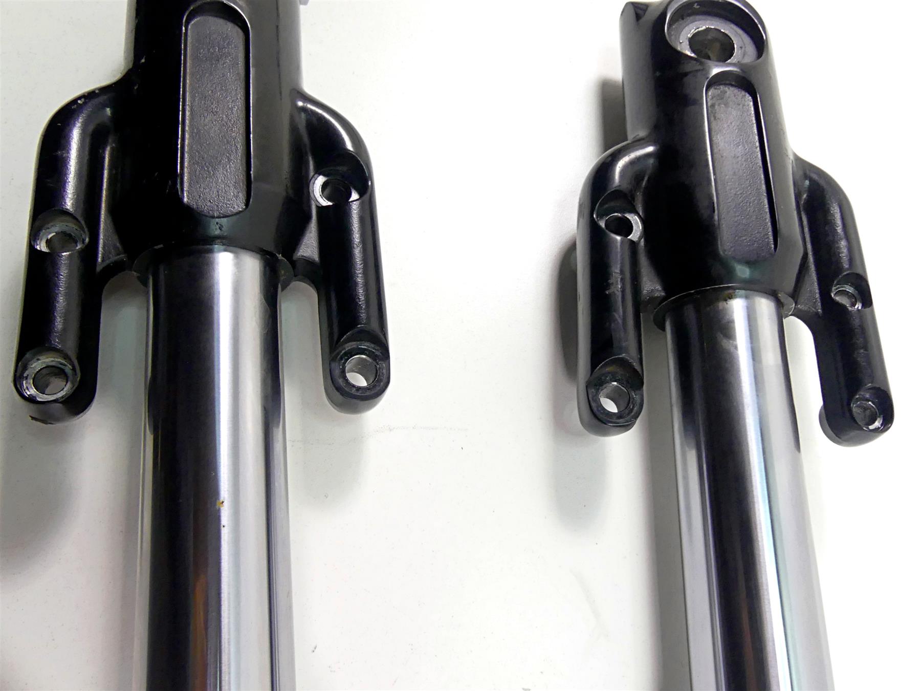 2009 Harley XR1200 Sportster Straight Front Fork Leg Set -Read 46886-08 46887-08 {{ shop.shopifyCountryName }} - Mototech271