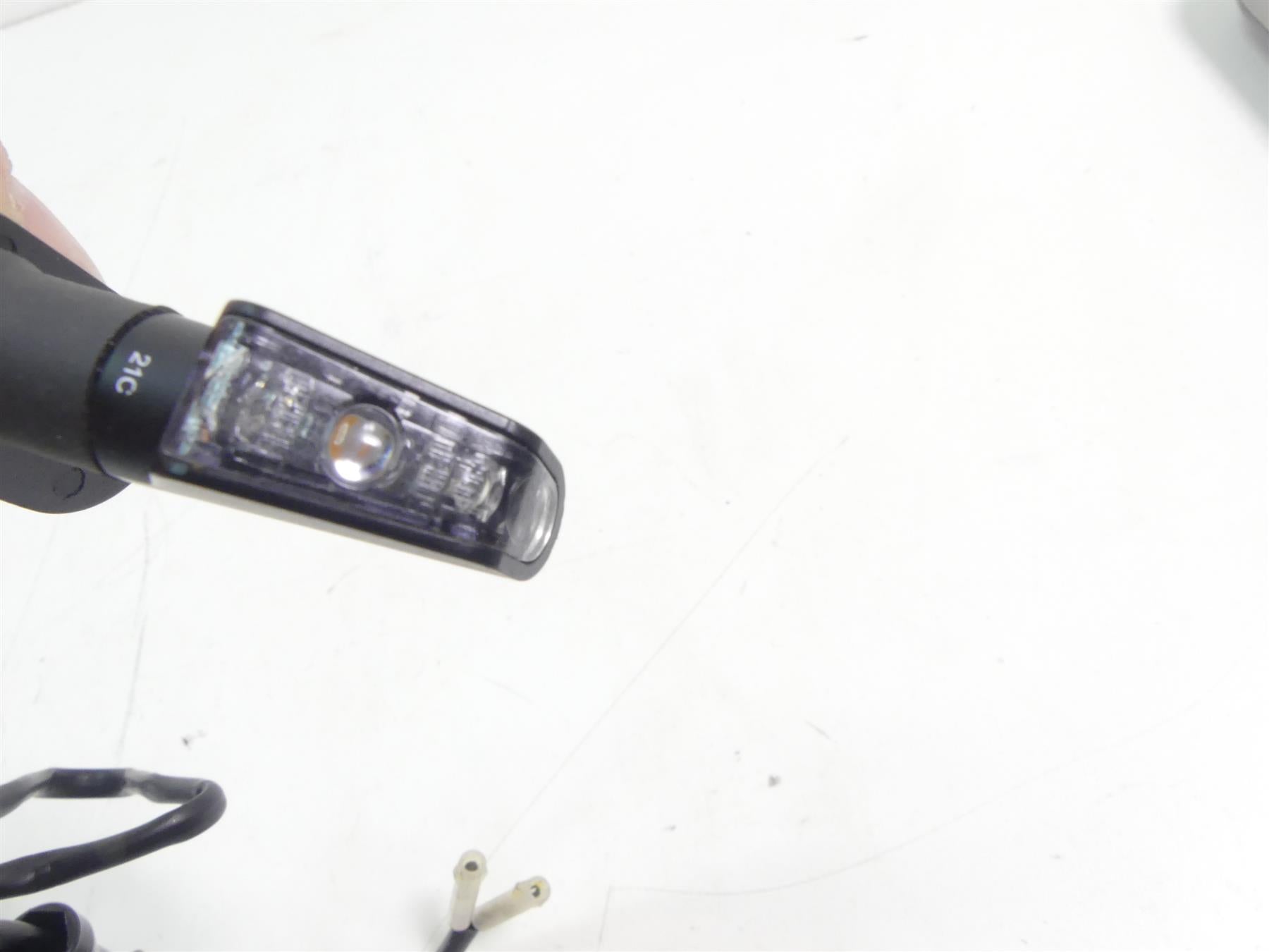 2018 Triumph Street Triple 765RS Rizoma Leggera Mini Micro Blinker FR120B {{ shop.shopifyCountryName }} - Mototech271