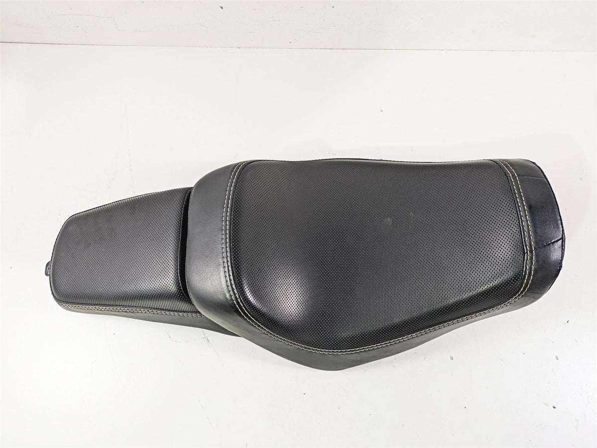 2015 Harley FXDF Dyna Fat Bob Seat Saddle Oem 1 Piece 2 Up 52000117 {{ shop.shopifyCountryName }} - Mototech271