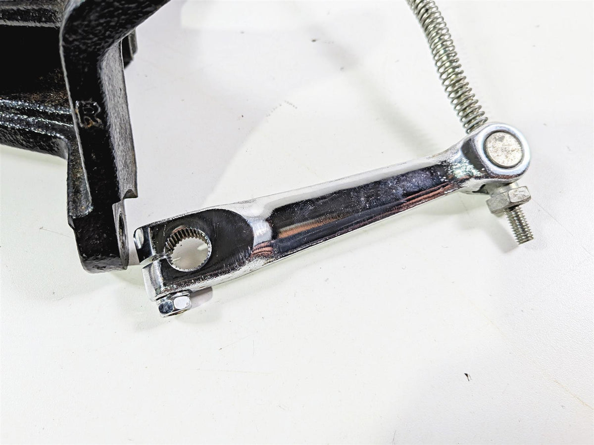 2005 Suzuki VZ800 M50 Boulevard Right Footpeg + Brake Links Set 43511-41F00 {{ shop.shopifyCountryName }} - Mototech271