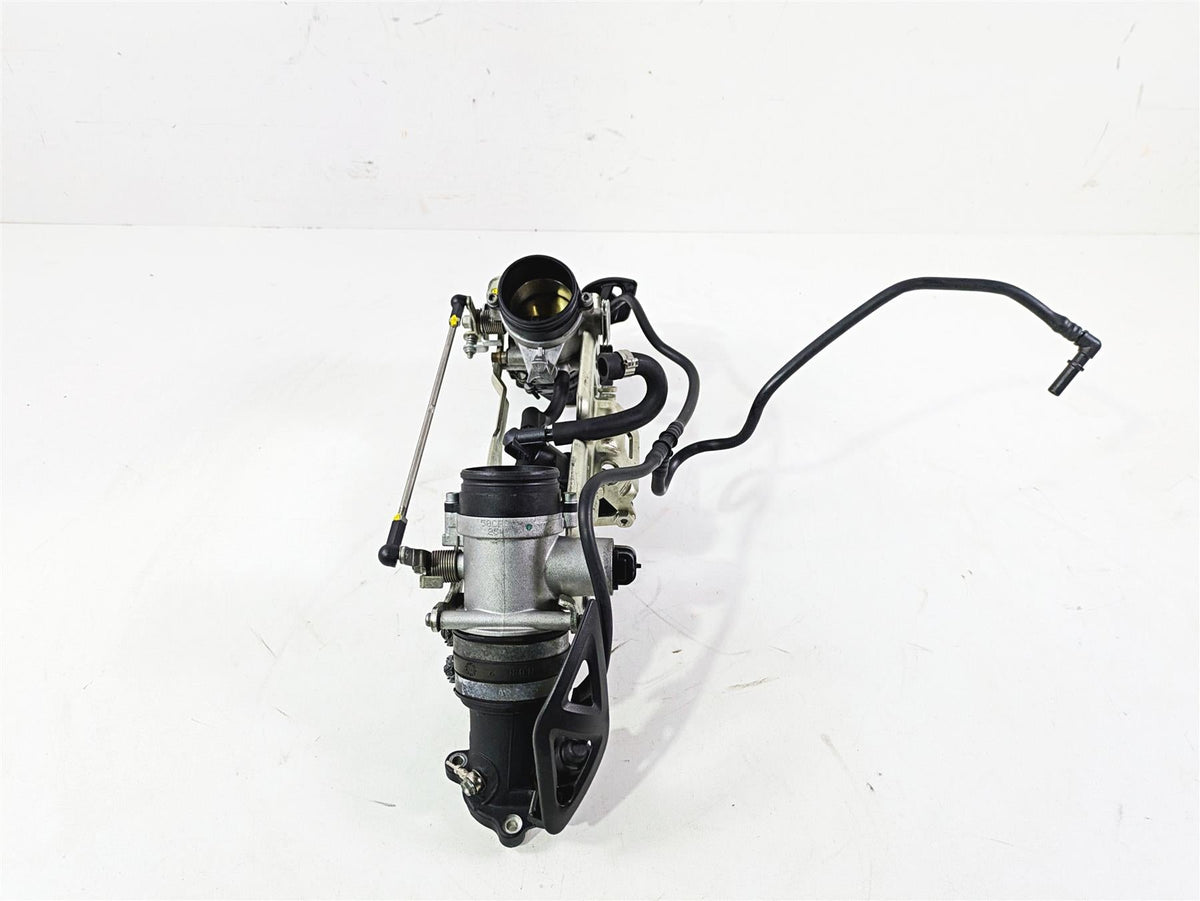 2016 Moto Guzzi Stelvio 1200 8V NTX Throttle Body Fuel Injection Set 880270 {{ shop.shopifyCountryName }} - Mototech271