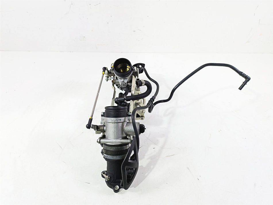 2016 Moto Guzzi Stelvio 1200 8V NTX Throttle Body Fuel Injection Set 880270 {{ shop.shopifyCountryName }} - Mototech271