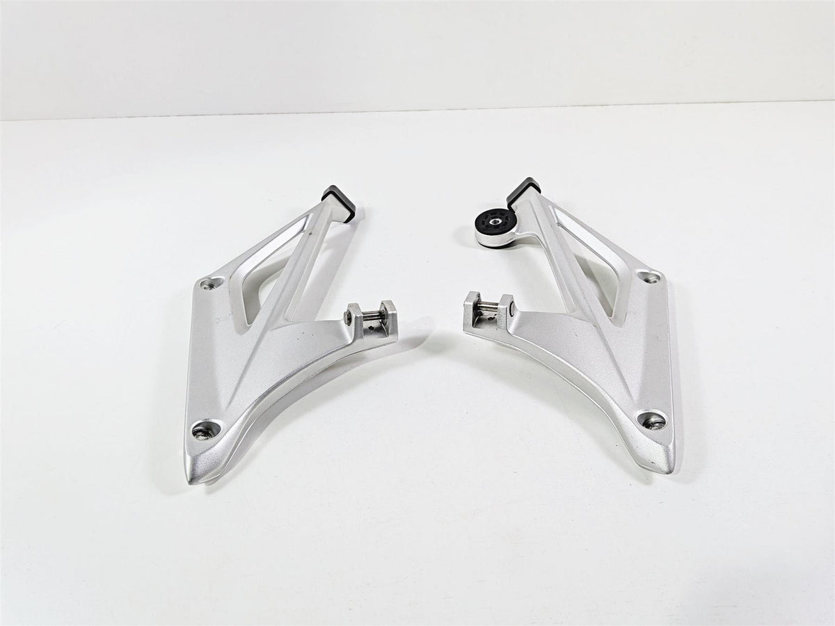 2023 BMW R1250RT RTP K52 Rear Foot Peg Rest Mount Set 46718534789 46718534790 {{ shop.shopifyCountryName }} - Mototech271