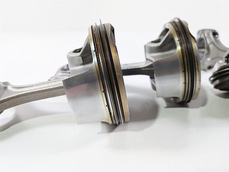 2017 BMW S1000RR K46 All 4 Piston & Connecting Rod Set 11258536333 {{ shop.shopifyCountryName }} - Mototech271