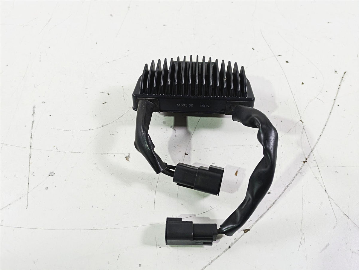 2007 Harley FXDWG Dyna Wide Glide Rectifier Voltage Regulator 74631-06 {{ shop.shopifyCountryName }} - Mototech271
