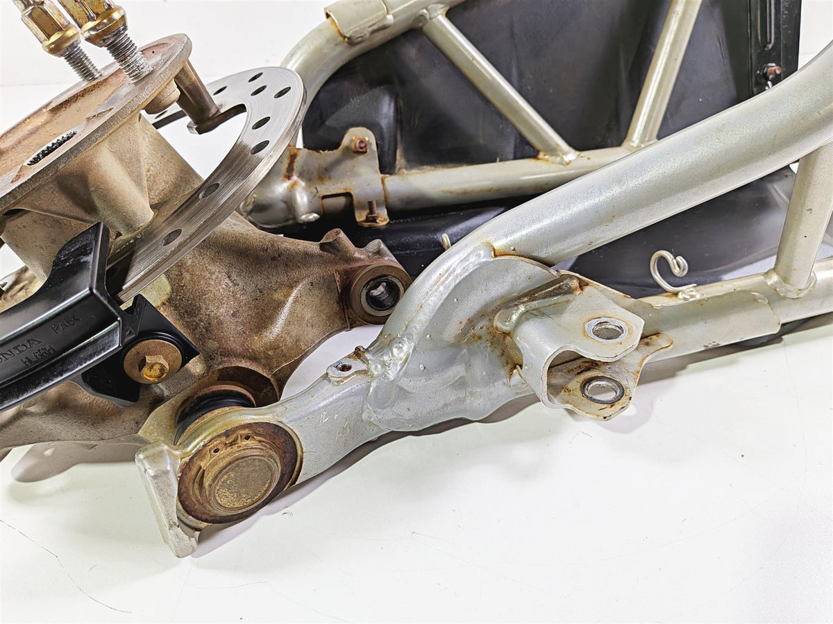 2020 Honda Talon SXS1000 S2R 1000R Right Front Knee Assembly 51200-HL6-A00 {{ shop.shopifyCountryName }} - Mototech271