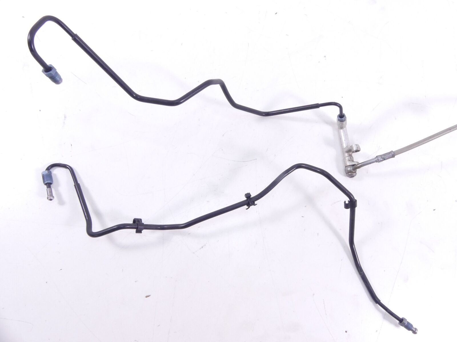 2011 BMW R1200GS R 1200 GS K25 Rear Abs Brake Line Set 34327724646 34327673646 {{ shop.shopifyCountryName }} - Mototech271