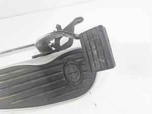 2006 Yamaha XVS650 V-Star Classic Right Floorboard & Brake Pedal 5BN-27420-00-00
