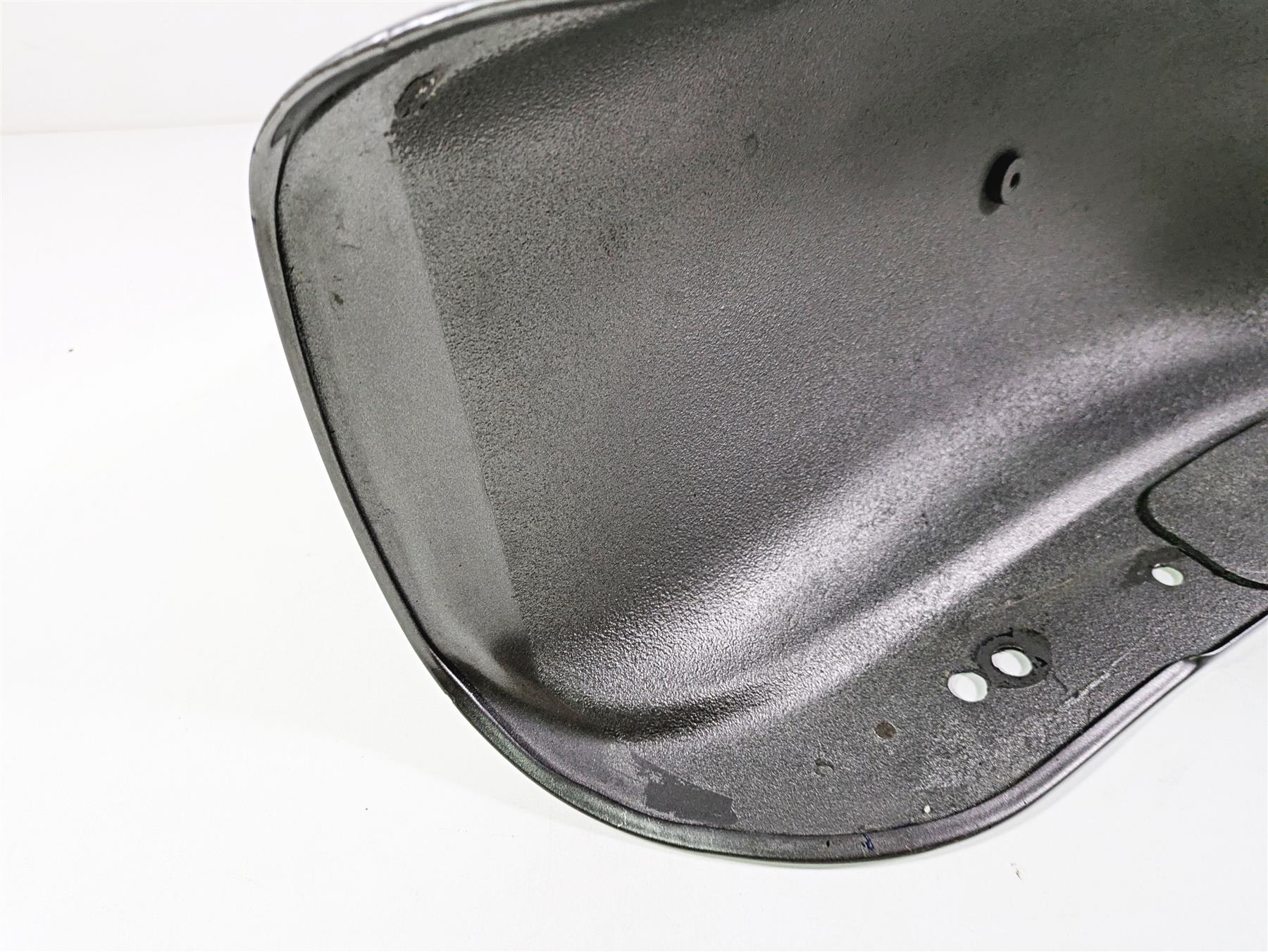 2009 Harley FLSTSB Cross Bones Rear Fender Custom Silver Paint - Read 59914-06 {{ shop.shopifyCountryName }} - Mototech271
