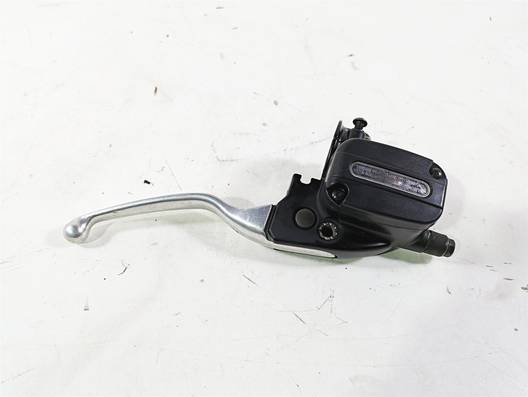 2013 Harley VRSCDX Night Rod Sp Front Brake Master Cylinder 11/16" 44551-08F {{ shop.shopifyCountryName }} - Mototech271