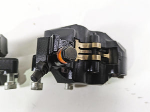 2018 Indian Chieftain Dark Horse Front Brake Caliper Set 1912390 1912391 | Mototech271