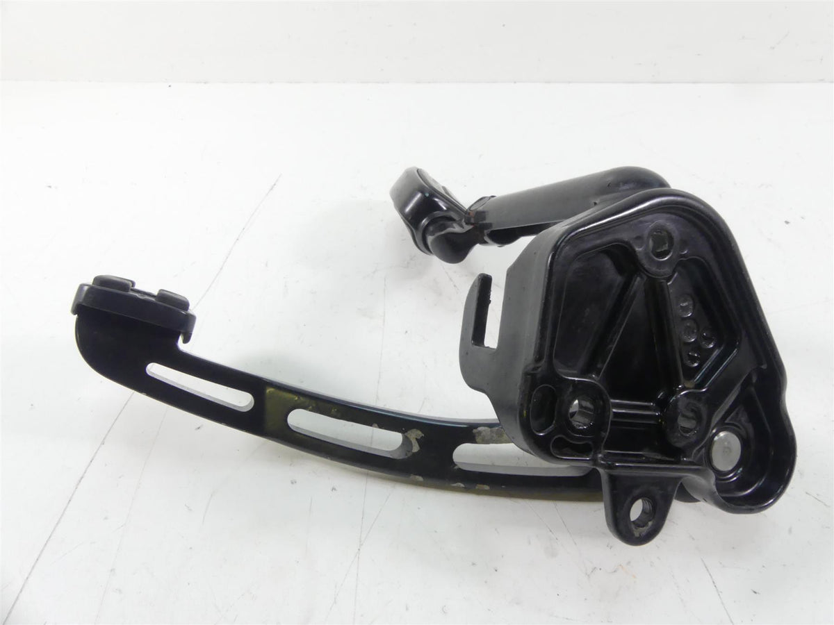 2017 Harley FXSE CVO Pro Street Breakout Front Right Footpeg & Br Pedal 42508-11 {{ shop.shopifyCountryName }} - Mototech271