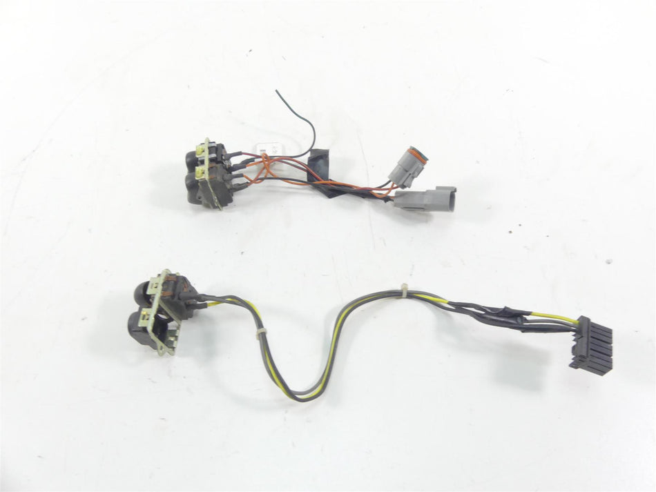 2013 Harley Touring FLHTP Electra Glide Auxiliary Switch Set - Read 71513-98 {{ shop.shopifyCountryName }} - Mototech271