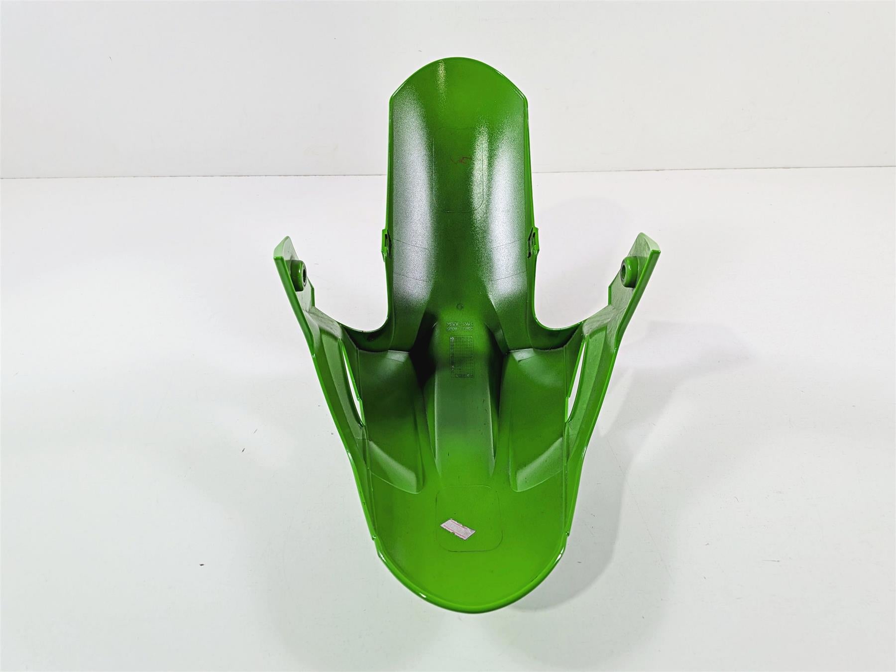2024 Kawasaki EX500 Ninja 40th An. Front Fender Green 35038-0065 {{ shop.shopifyCountryName }} - Mototech271