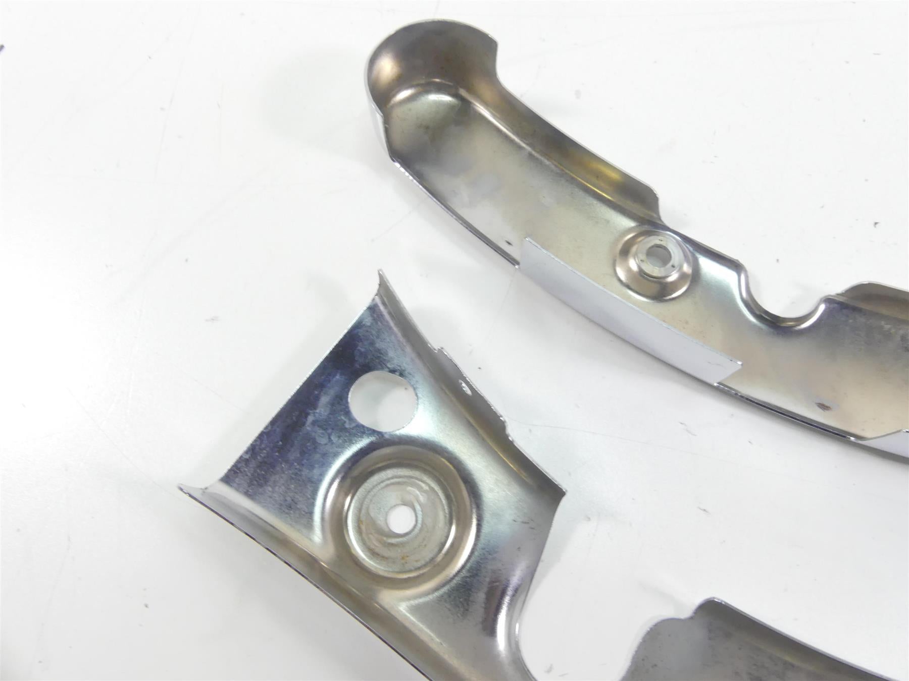 2009 Harley FLHTCU SE4 CVO E-Glide Rear Fender Frame Strut Covers 47522-09 {{ shop.shopifyCountryName }} - Mototech271