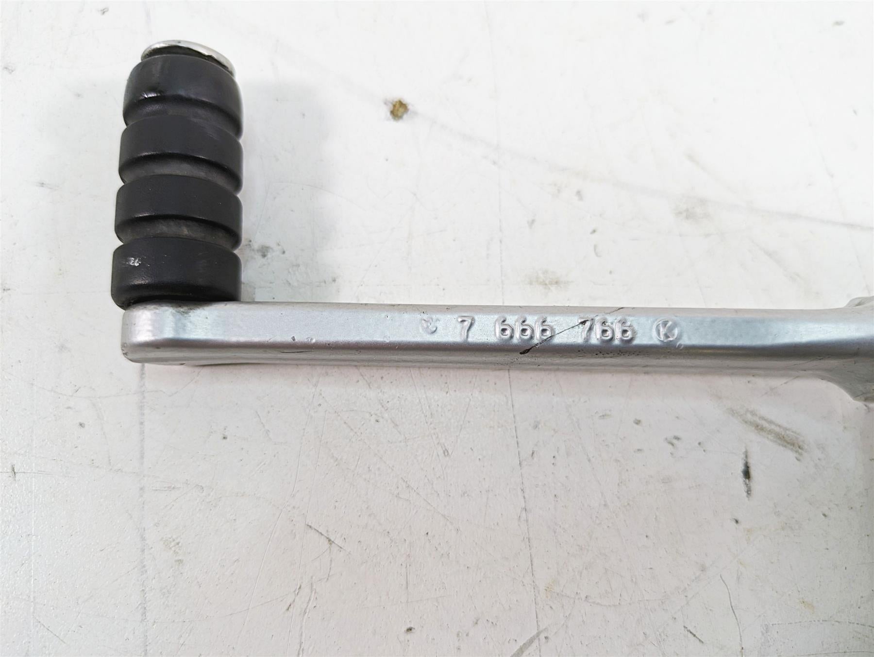 2007 BMW R1200GS K255 Adv Shifter Shift Lever Pedal & Linkage 23417670378 {{ shop.shopifyCountryName }} - Mototech271