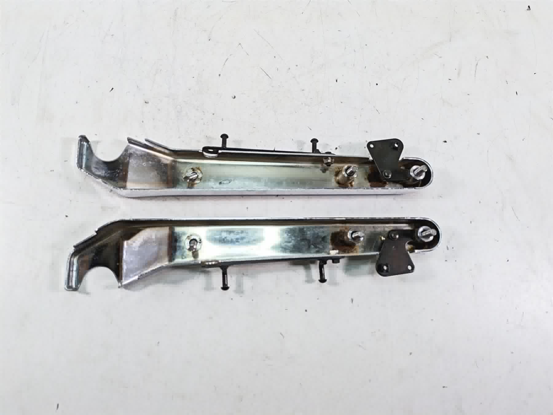 1997 Kawasaki VN1500 Vulcan Rear Fender Frame Struts Chrome Covers 32109-1158 {{ shop.shopifyCountryName }} - Mototech271