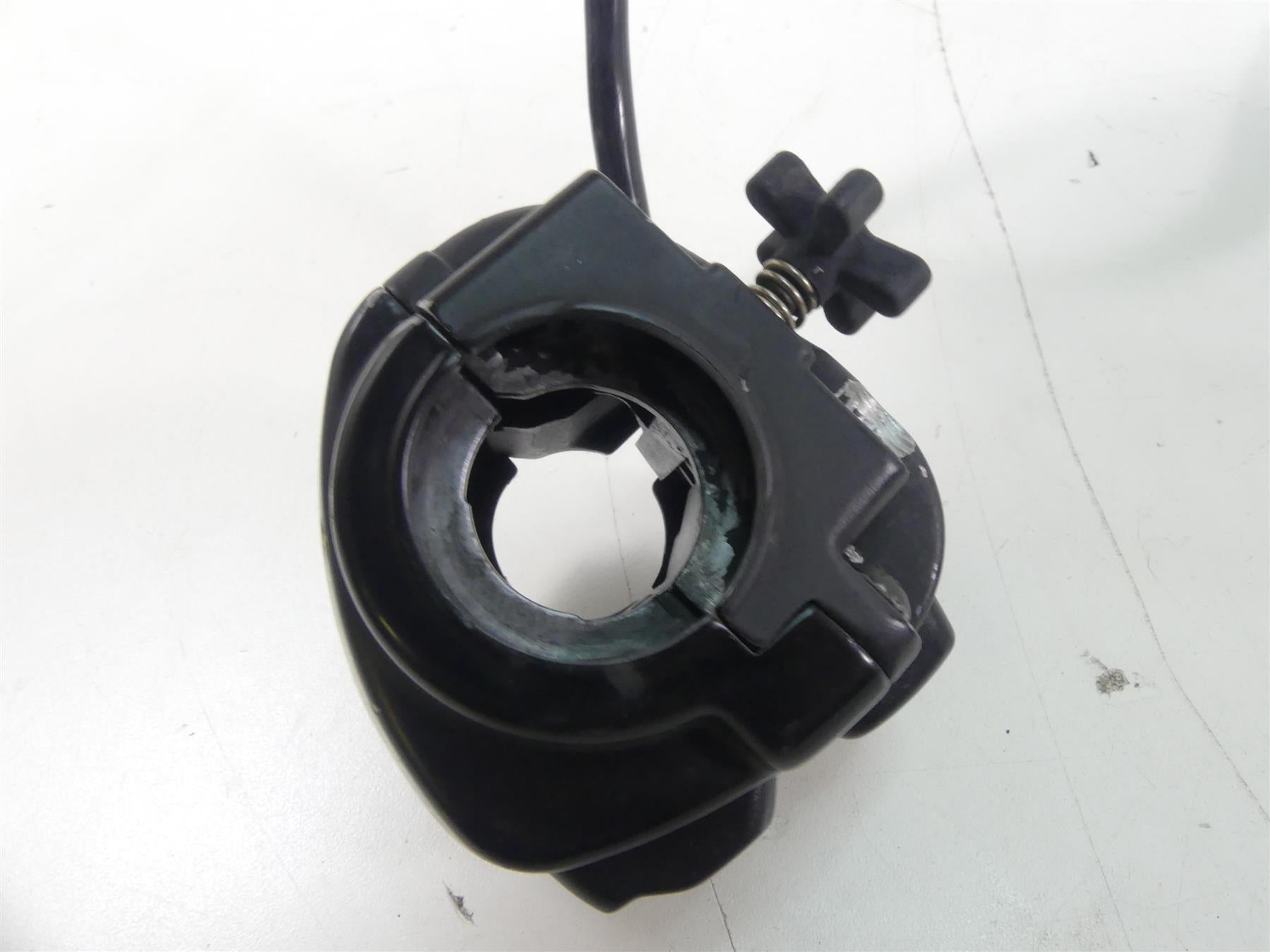 2015 Harley FXDL Dyna Low Rider Right Hand Start Kill Control Switch 72944-12 {{ shop.shopifyCountryName }} - Mototech271