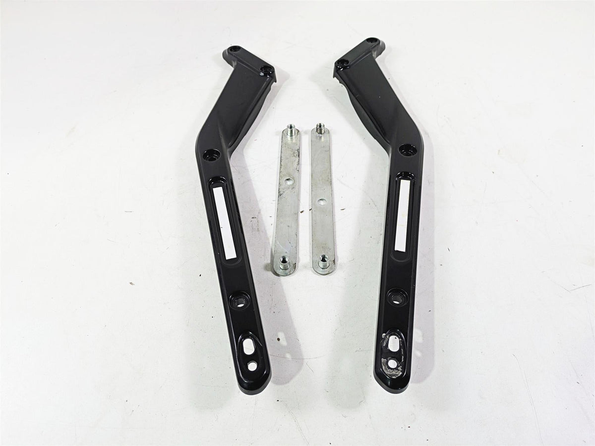 2018 Harley FXBR Softail Breakout Rear Fender Support Set 59500429 59500430 {{ shop.shopifyCountryName }} - Mototech271
