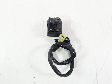 2020 Kawasaki ZX6R Ninja Left Hand Light Blinker Control Switch 46091-0613 {{ shop.shopifyCountryName }} - Mototech271
