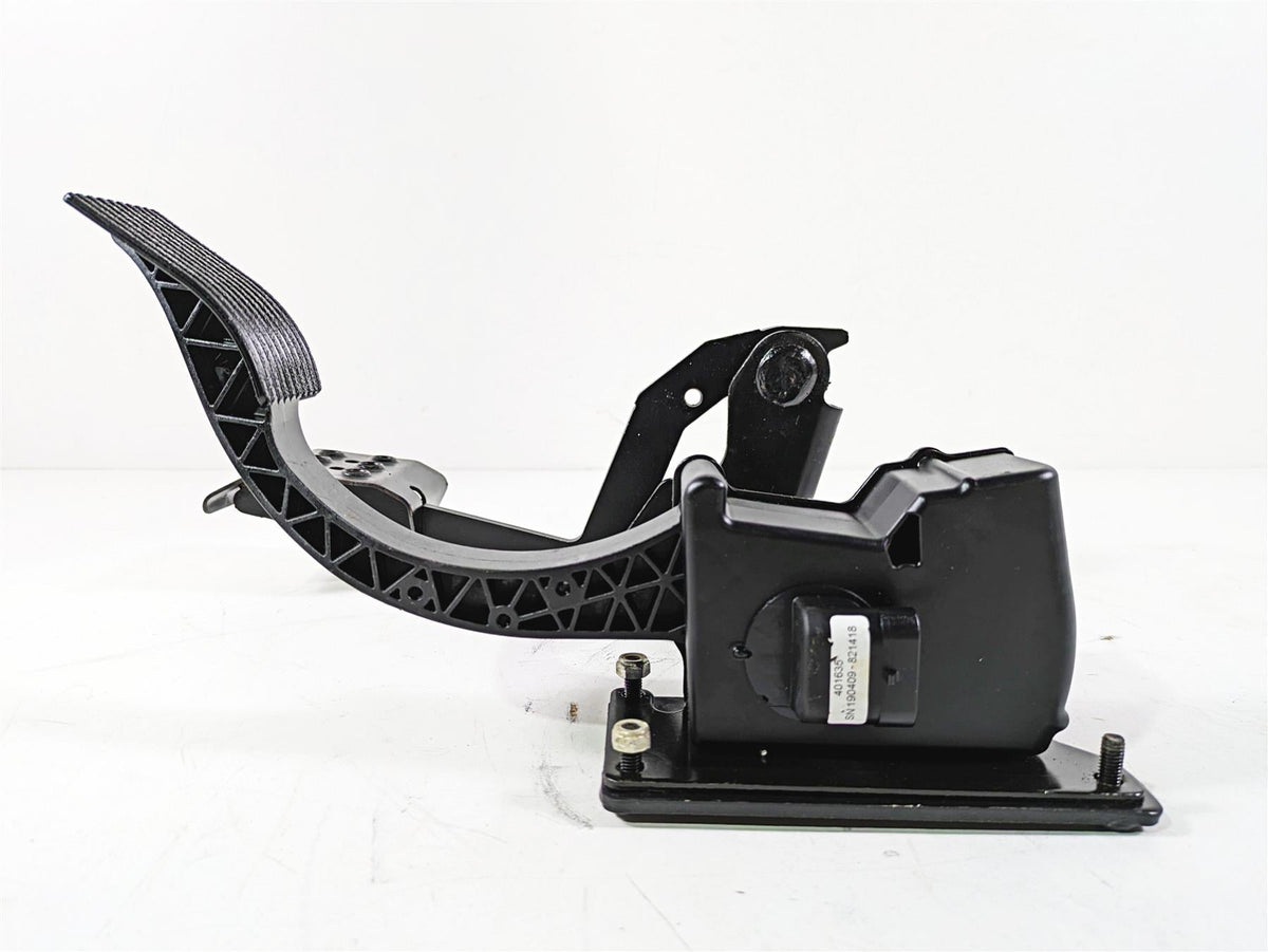 2020 Polaris RZR XP 1000 EPS Brake & Accelerate Foot Pedal Set 1026832 4014042 {{ shop.shopifyCountryName }} - Mototech271