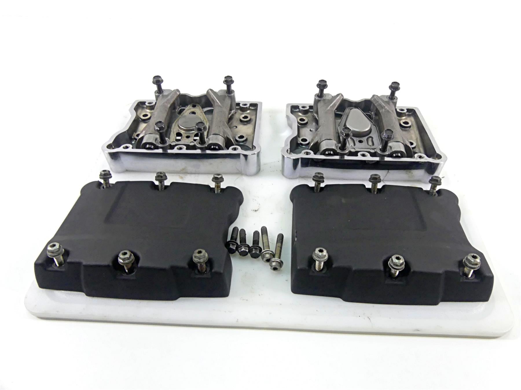 2017 Harley Dyna FXDB Street Bob Black Rocker Box Valve Cover Set 17571-99 {{ shop.shopifyCountryName }} - Mototech271
