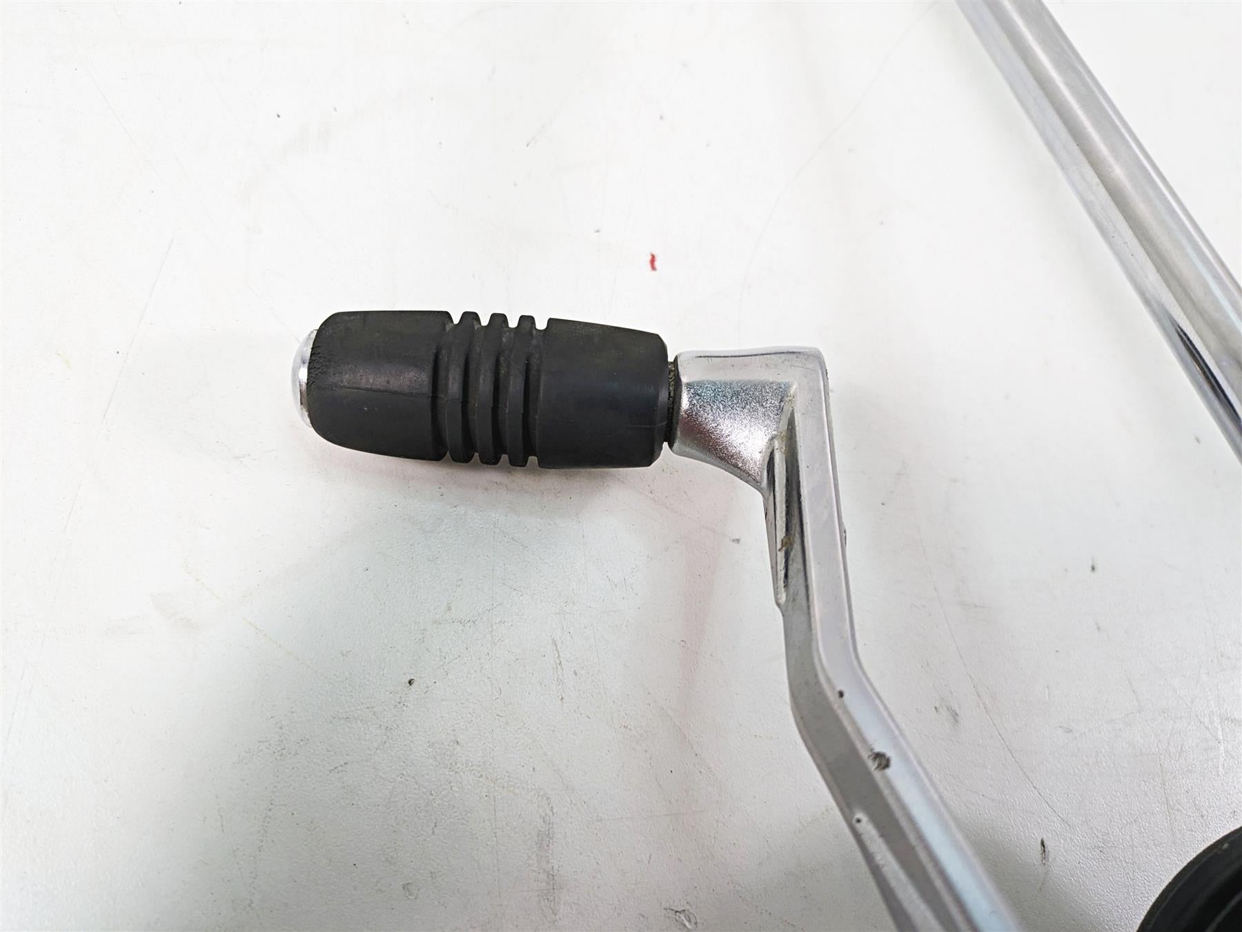 2009 Yamaha XV1900 Raider Front Left Right Footpeg Mount & Pedal Set 5C7-27420 {{ shop.shopifyCountryName }} - Mototech271