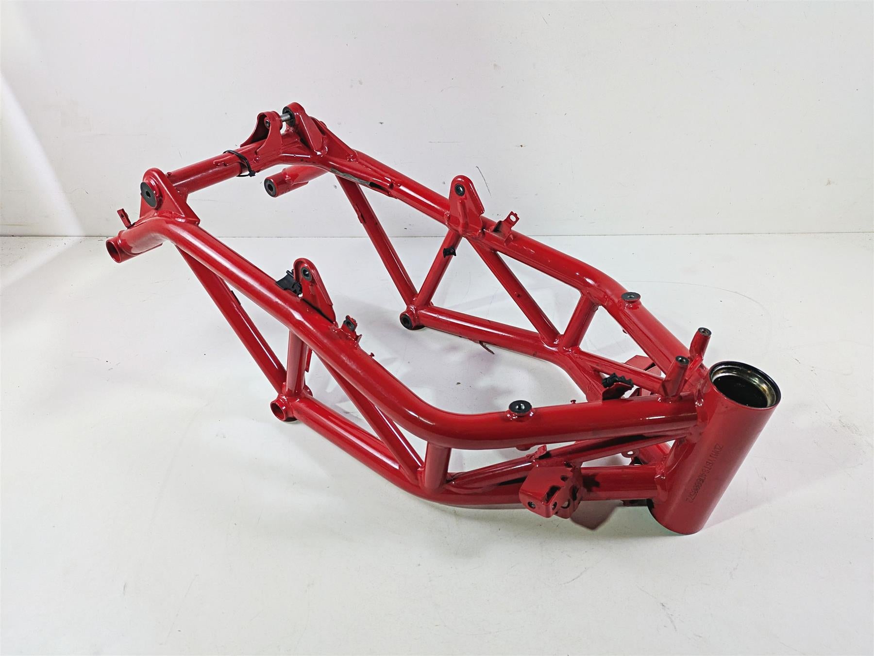 2013 Ducati Hypermotard 821 SP Straight Main Frame Chassis With Texas Salvage Title 470P7141EA {{ shop.shopifyCountryName }} - Mototech271