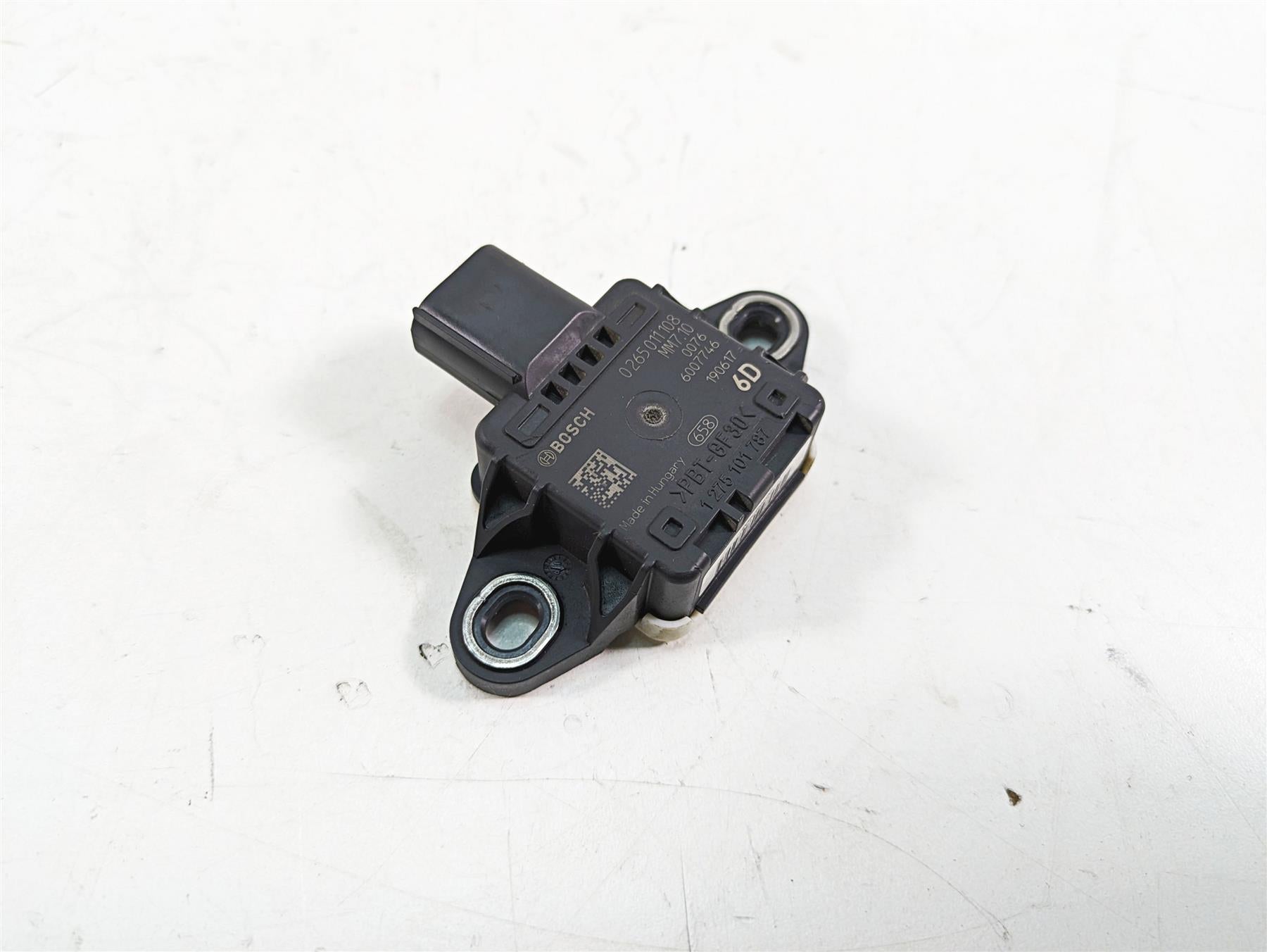 2020 Ducati Hypermotard 950 SP Bosch Lean Angle Fall Sensor 38540093B {{ shop.shopifyCountryName }} - Mototech271