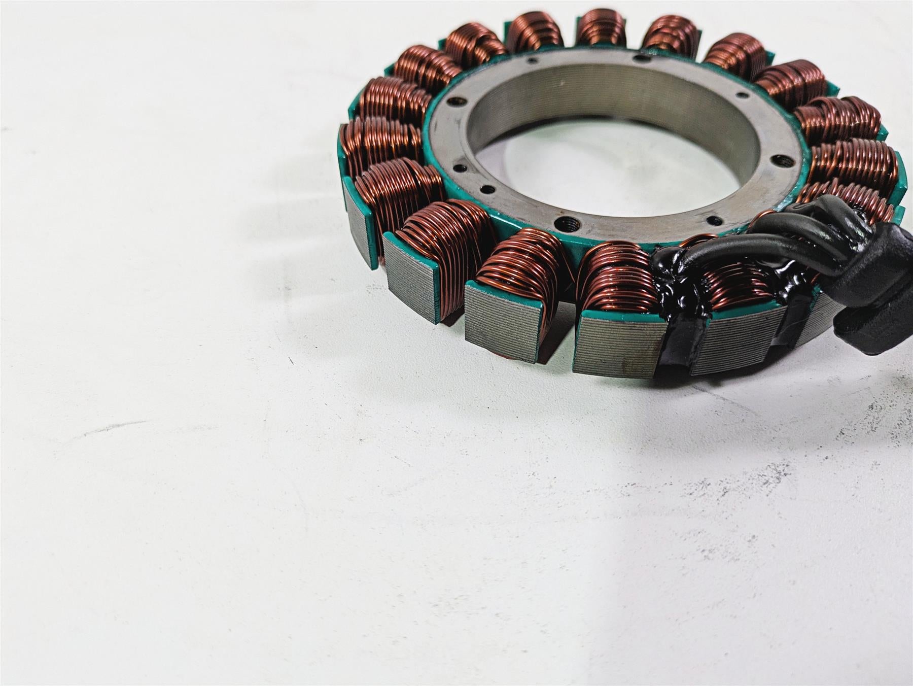 2004 Harley Softail FXSTDI Deuce Stator Alternator Generator 30017-01B {{ shop.shopifyCountryName }} - Mototech271