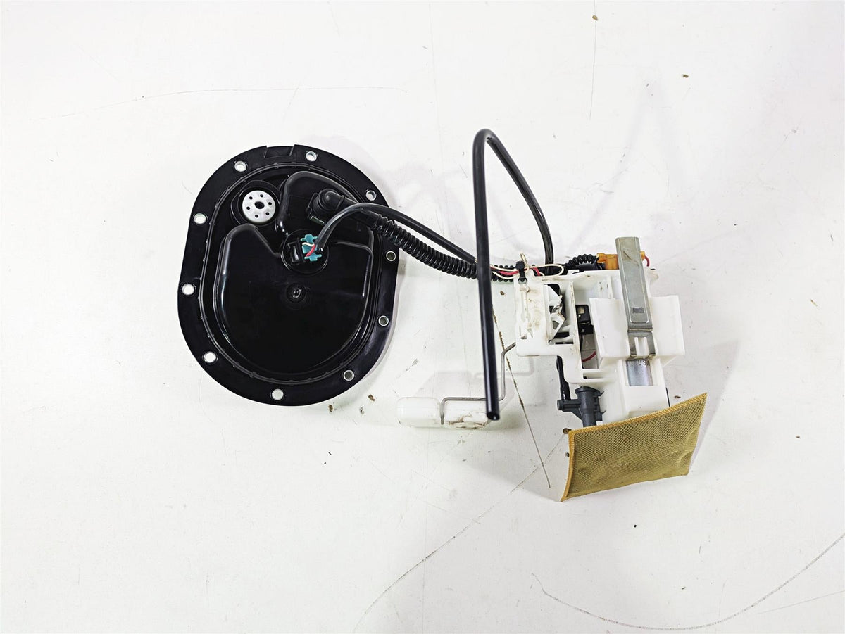2019 Indian Chieftain Limited Fuel Gas Petrol Pump 9K Tested 2521374 {{ shop.shopifyCountryName }} - Mototech271