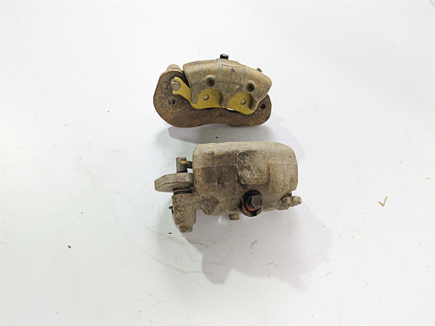 2020 Can Am Maverick X3 Turbo R STD Front Brake Caliper Set 705601462 705601463 {{ shop.shopifyCountryName }} - Mototech271