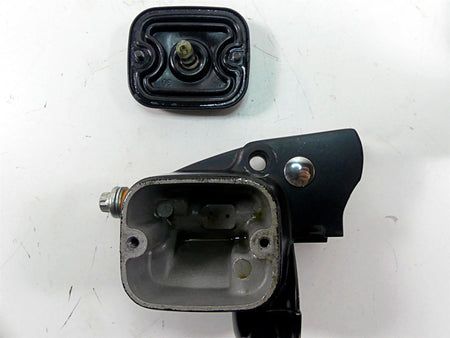 2007 Harley Touring FLHRC Road King Front Brake Master Cylinder 11/16" 46423-05C {{ shop.shopifyCountryName }} - Mototech271