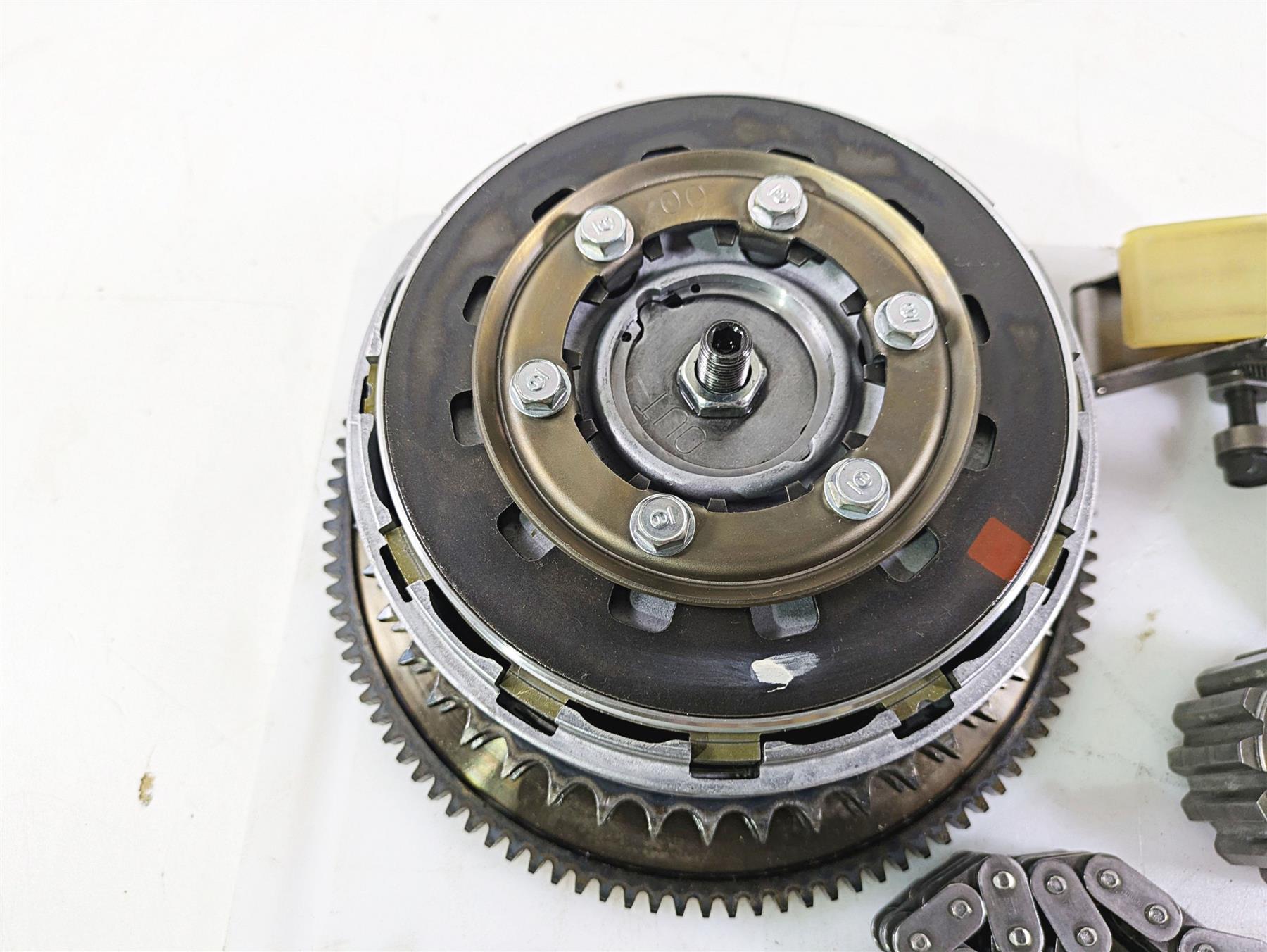 2009 Harley FXCWC Softail Rocker Primary Drive Clutch Kit 9k Only 37813-06A {{ shop.shopifyCountryName }} - Mototech271