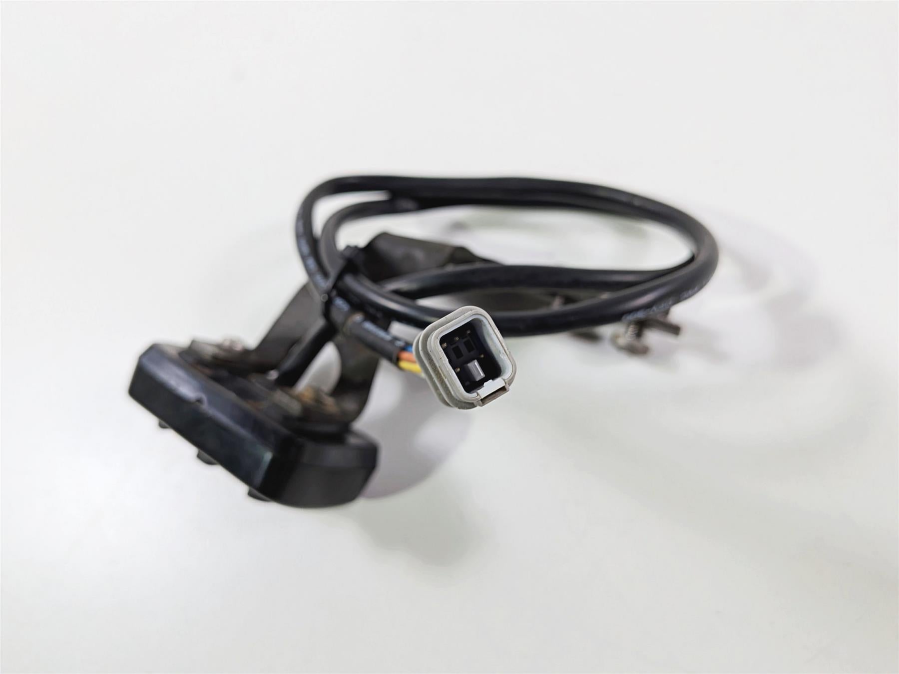 2016 Victory Cross Country Cruise Control Hand Control Switch Set 4013049 {{ shop.shopifyCountryName }} - Mototech271
