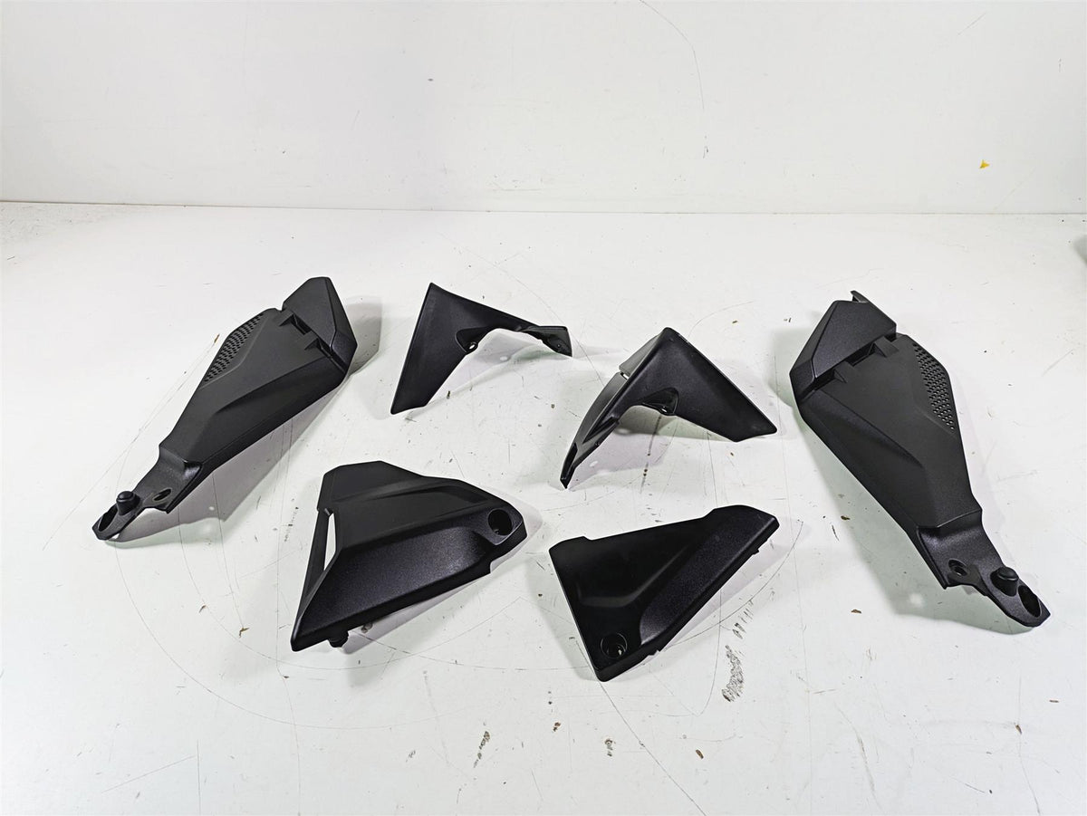 2016 BMW R1200GS GSW K50 Molded Plastic Infill Cover Set 46638528675 {{ shop.shopifyCountryName }} - Mototech271