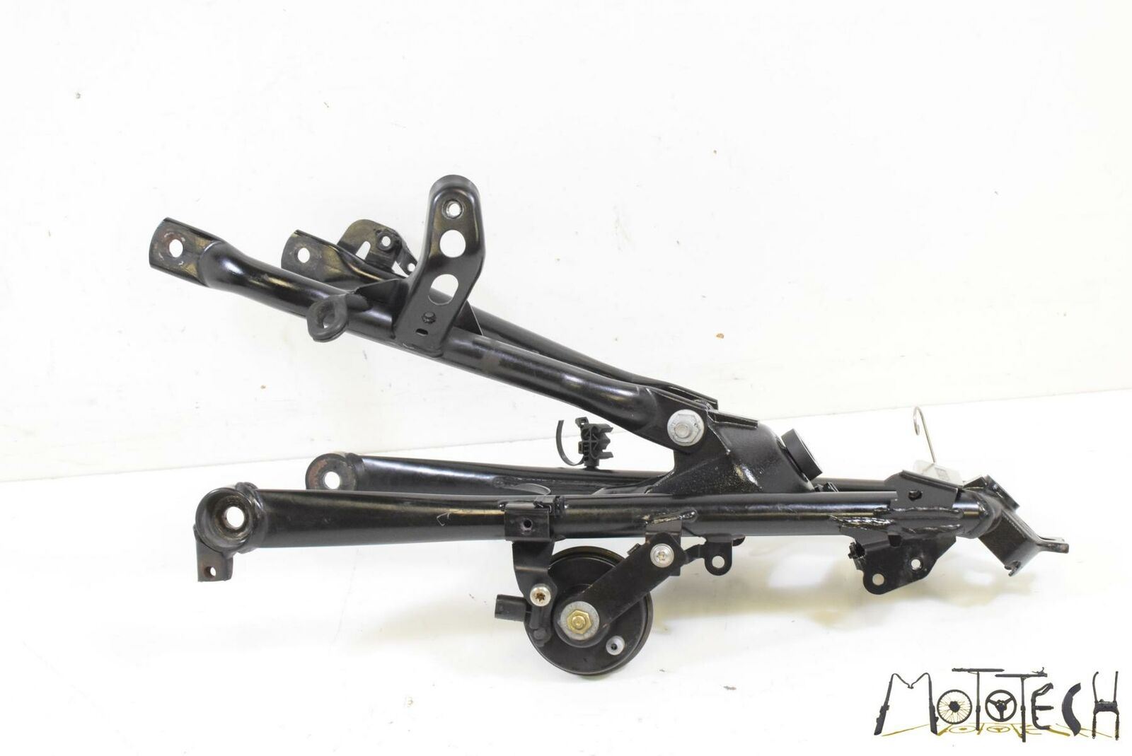 2009 BMW R1200GS R1200 GS K25 Straight Main Frame Chassis SLVG TTL 46517704979 {{ shop.shopifyCountryName }} - Mototech271
