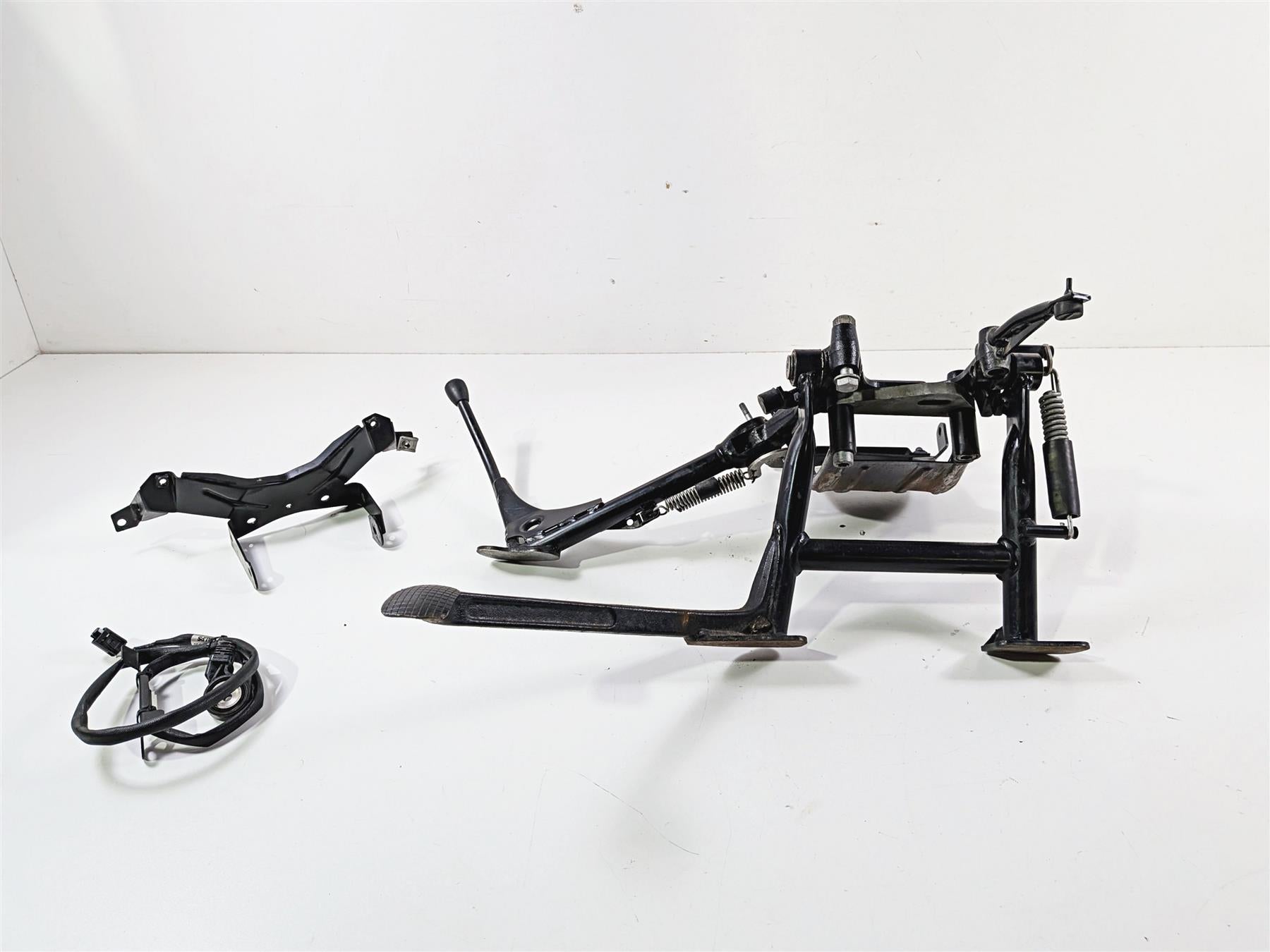 2002 BMW K1200LT 89V3 Center & Side Kickstand & Mount 46522332167 46537666943 {{ shop.shopifyCountryName }} - Mototech271