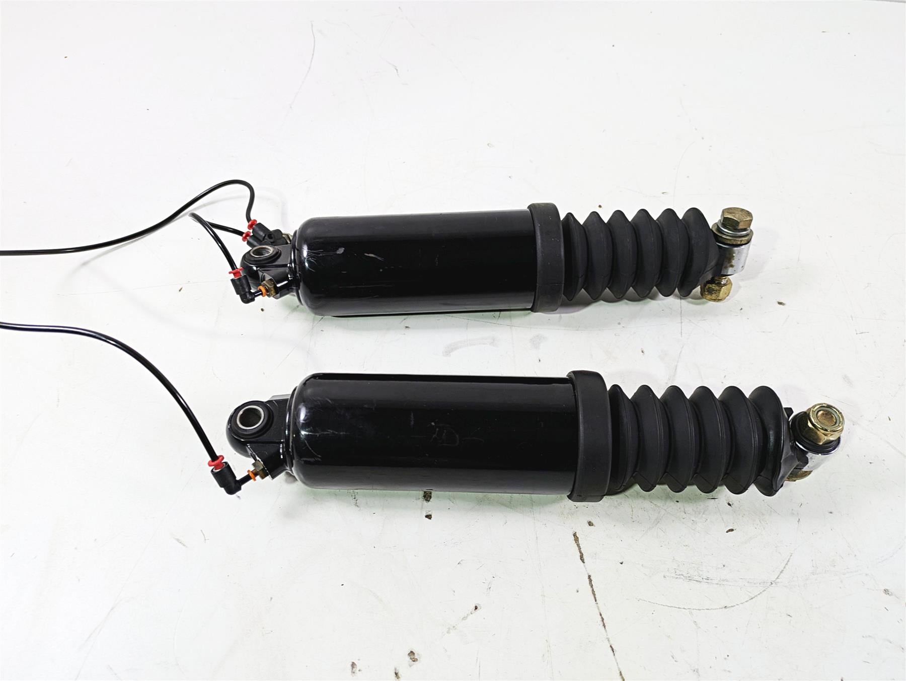 2016 Harley Touring FLTRX Road Glide Rear Shock Damper Set 13" 54000036 {{ shop.shopifyCountryName }} - Mototech271
