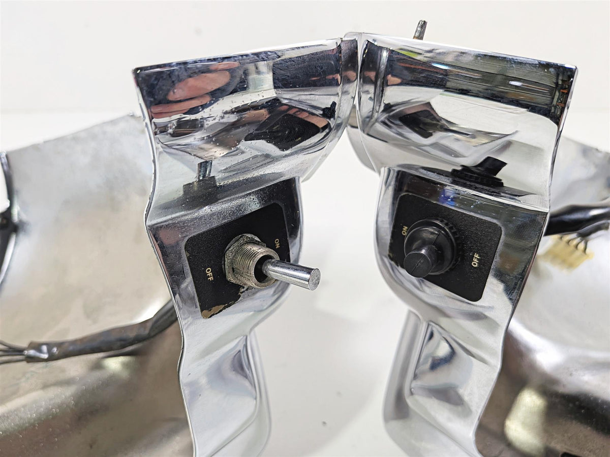 2000 Harley Touring FLHRCI Road King Headlight Cover Nacelle 67674-94 67682-94 {{ shop.shopifyCountryName }} - Mototech271