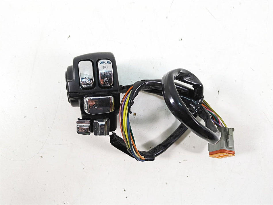 2005 Harley Touring FLHTCUI Electra Glide Left Hand Control Switch Read 71597-96 {{ shop.shopifyCountryName }} - Mototech271