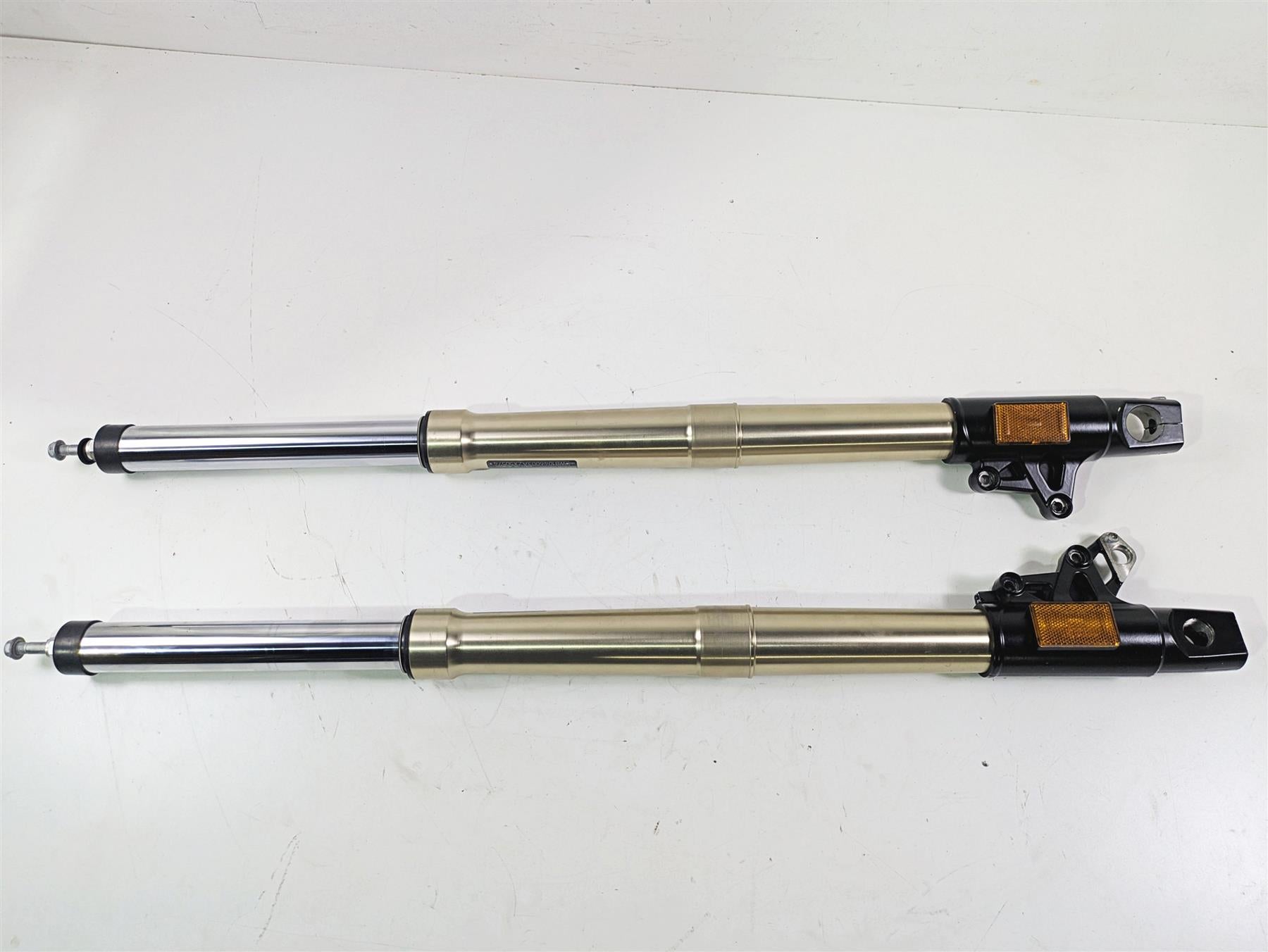 2010 BMW R1200GS K25 Front Fork Leg Set -Read 31427707623 31427707624