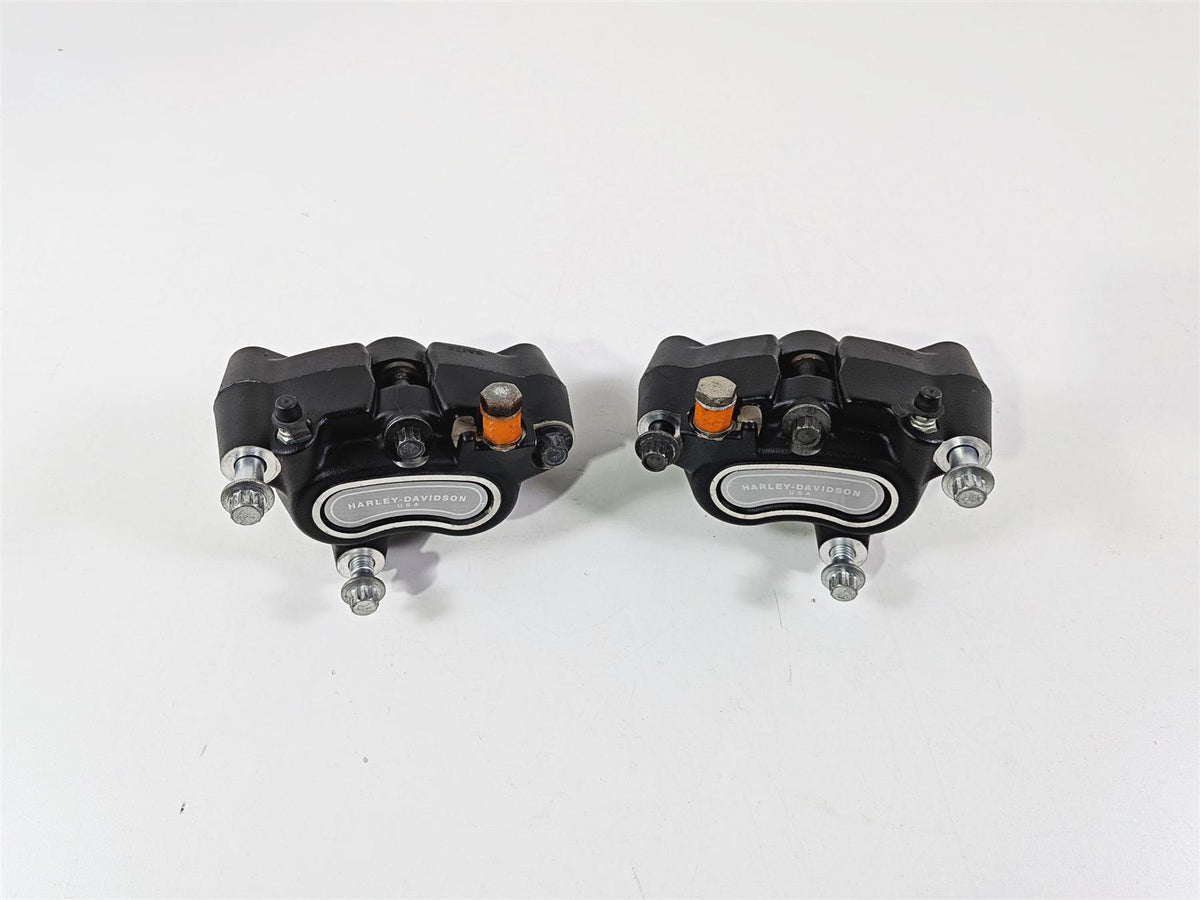 2011 Harley FXDF Dyna Fat Bob Dual Front Brake Caliper Set 44046-08 {{ shop.shopifyCountryName }} - Mototech271
