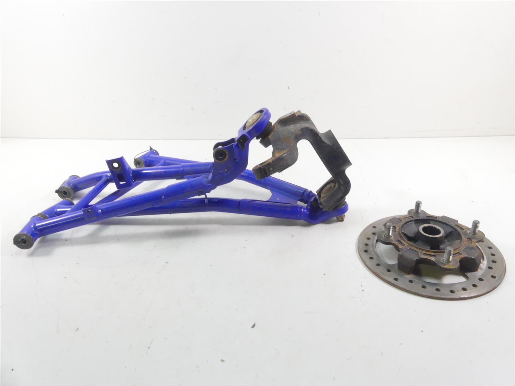2021 Kawasaki Teryx KRX KRF 1000 Front Right Knee Assembly 39007-0464 39186-0334
