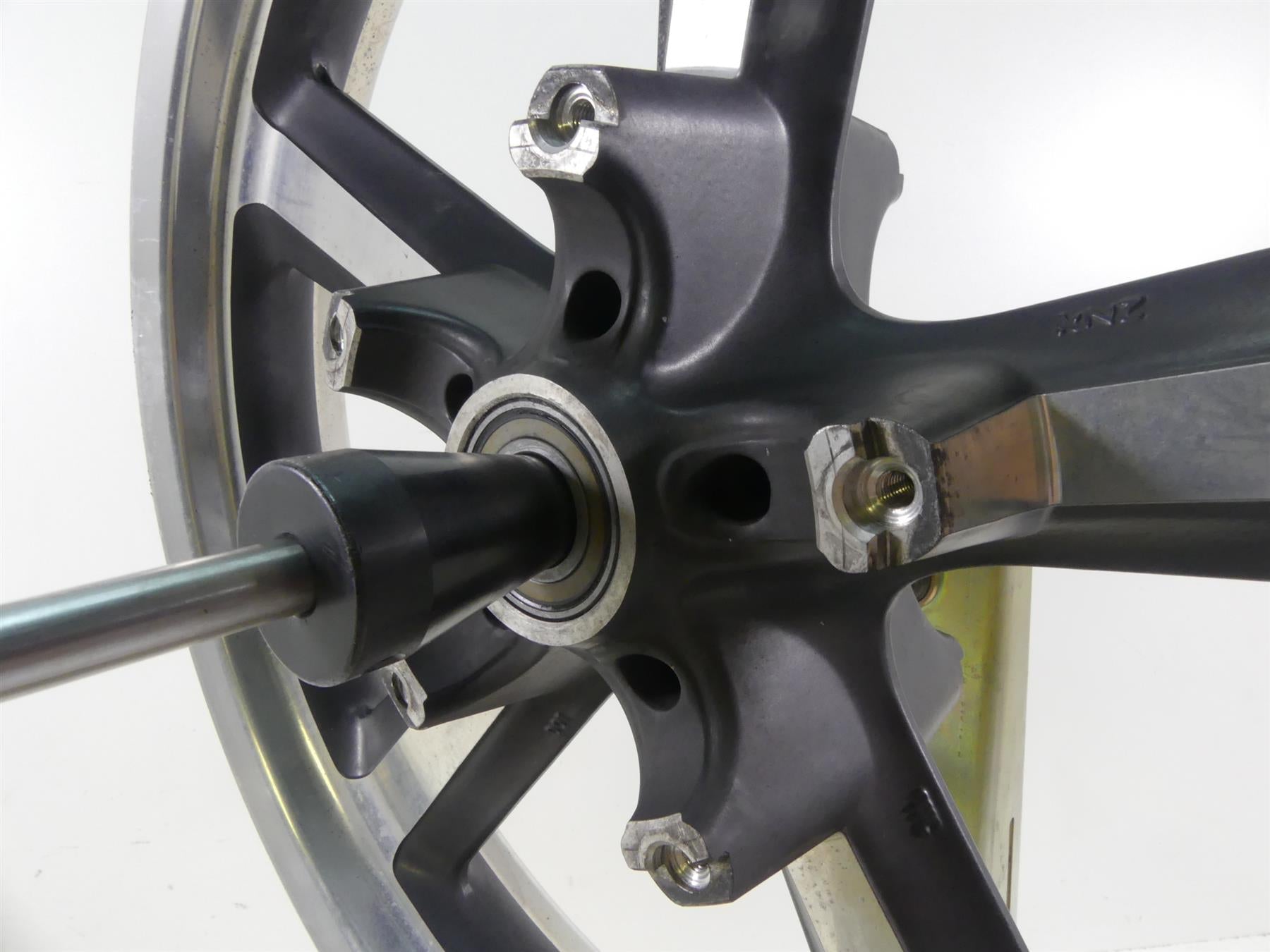 2013 Harley Davidson VRSCF Muscle Straight Front 19x3 Wheel Rim 41670-09 {{ shop.shopifyCountryName }} - Mototech271