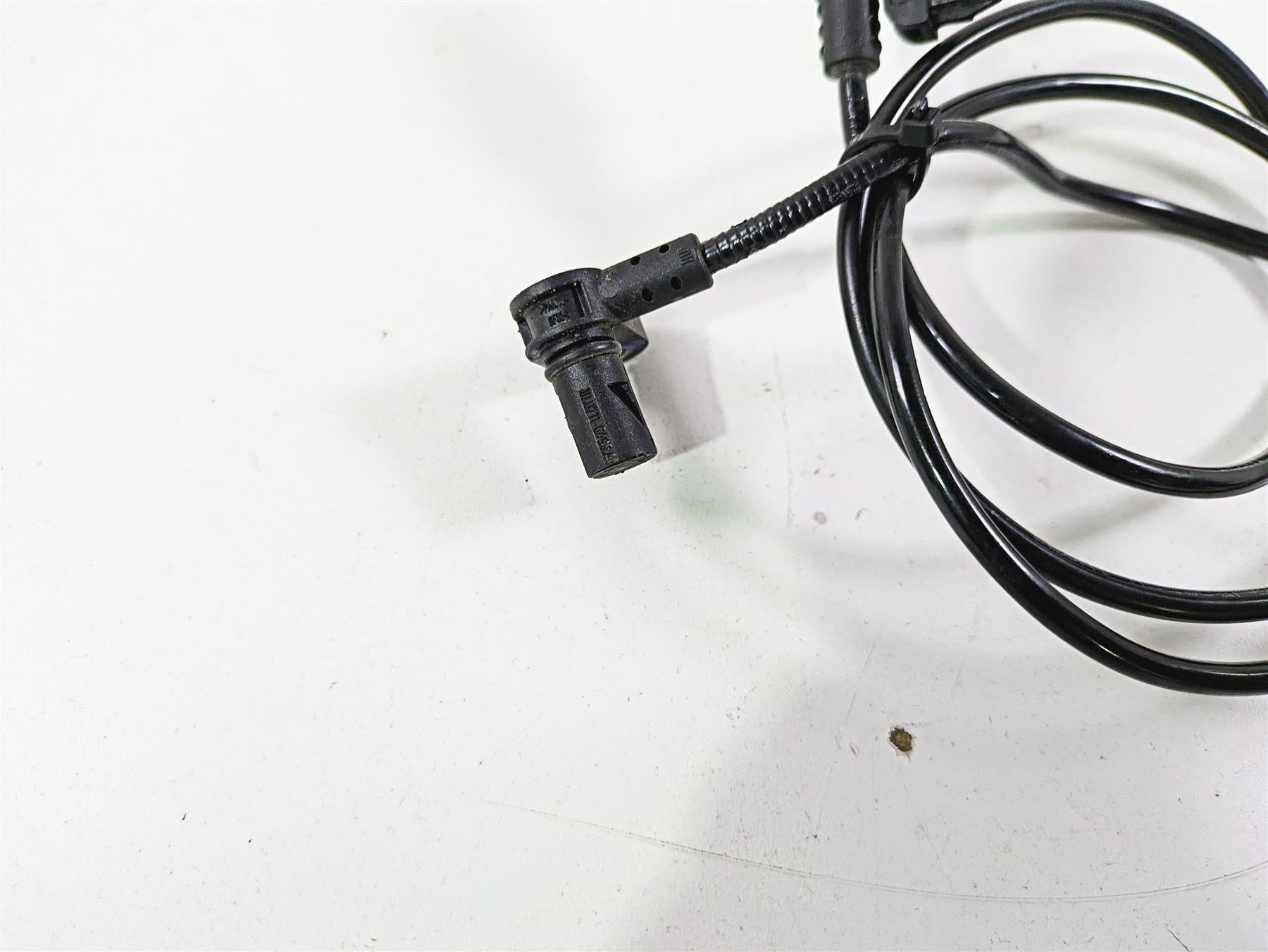 2021 BMW R1250GS K51 Adv Front Abs Brake Wheel Speed Sensor 34529443105 {{ shop.shopifyCountryName }} - Mototech271