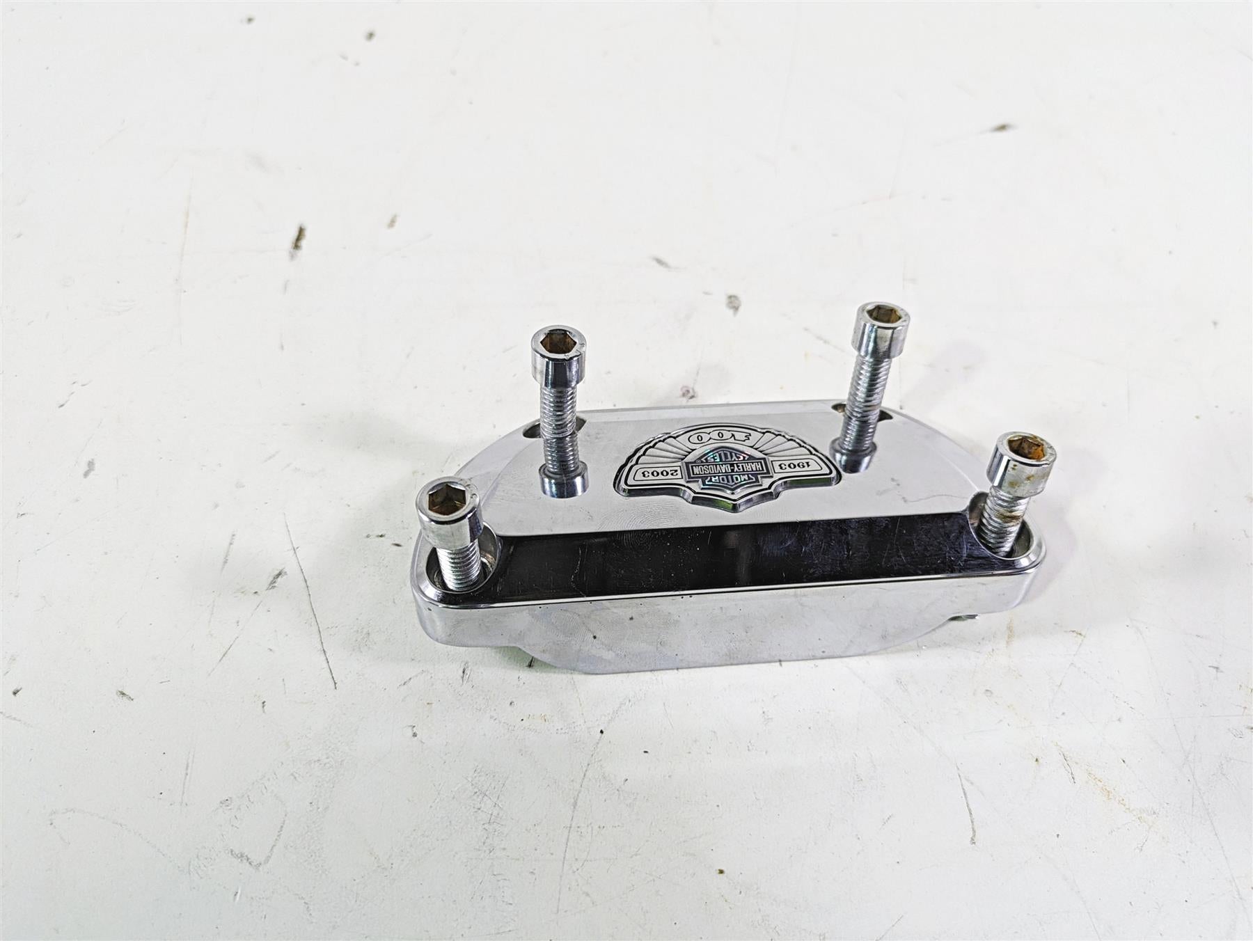 2003 Harley Dyna FXDL Low Rider 100TH Upper Handlebar Riser Clamp 56000-03 {{ shop.shopifyCountryName }} - Mototech271